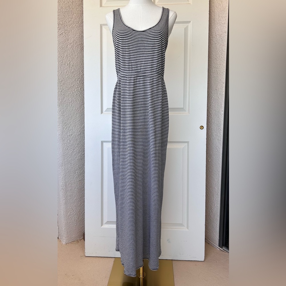 J. Crew Tank Style Maxi‎ Dress Keyhole Back Size Small